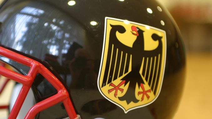 Helm der Nationalmannschaft